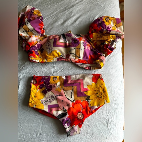 Swimwear - Picture 5 of 5